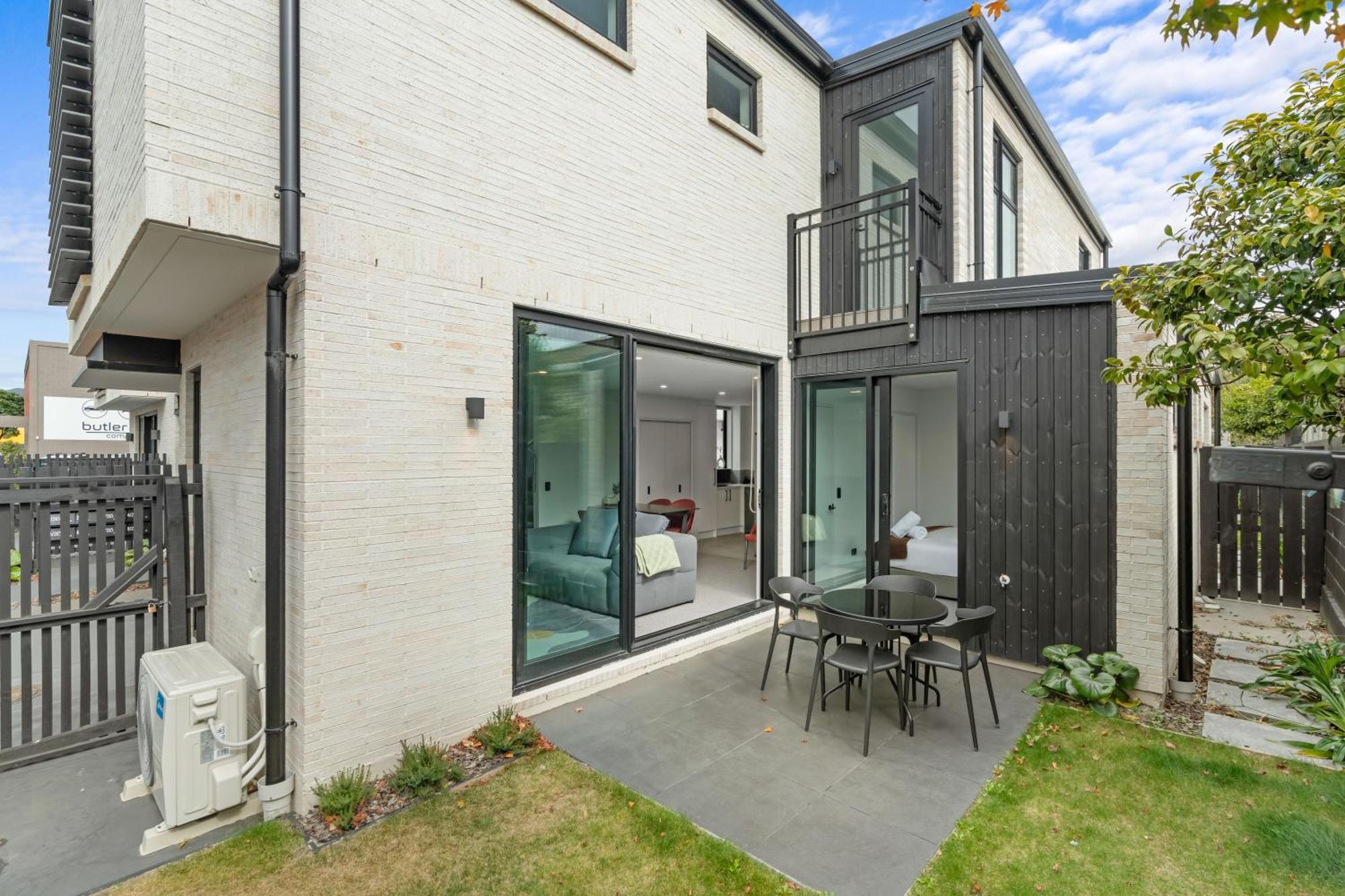 Deluxe Downtown Residence 3 Bed 3 Bath Christchurch Exterior photo